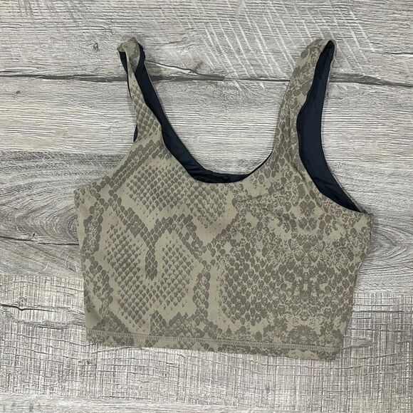 Varley Tops - Varley Beige Snake Print Cropped Tank Top Women’s Size M Activewear